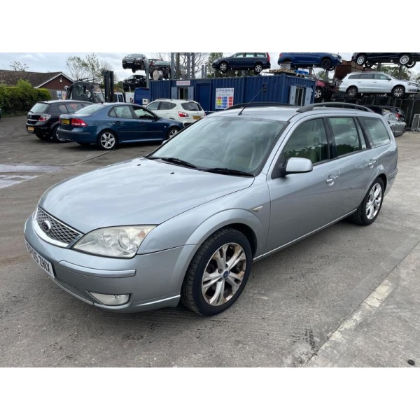 Ford Mondeo - 2.0 Ghia X 5dr
