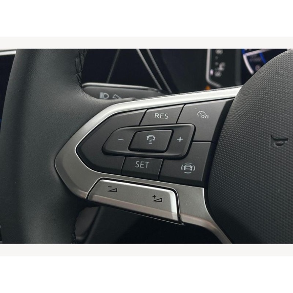 Volkswagen Touran - 1.5 TSI EVO SEL DSG Euro 6 (s/s) 5dr