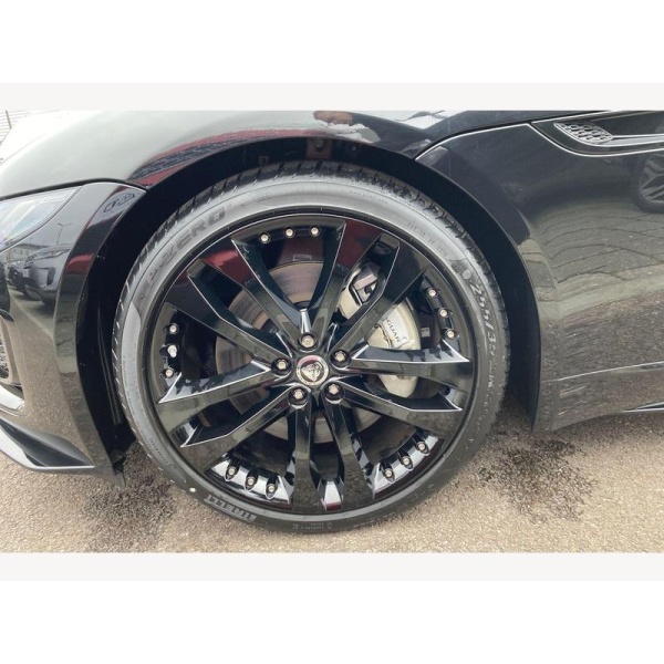 Jaguar F-type - F-TYPE Coupe P300 2.0P RWD Auto R-Dynamic 2dr