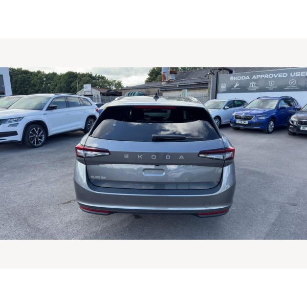 SKODA Superb - 1.5 TSI e-TEC MHEV SE Technology DSG Euro 6 (s/s) 5dr