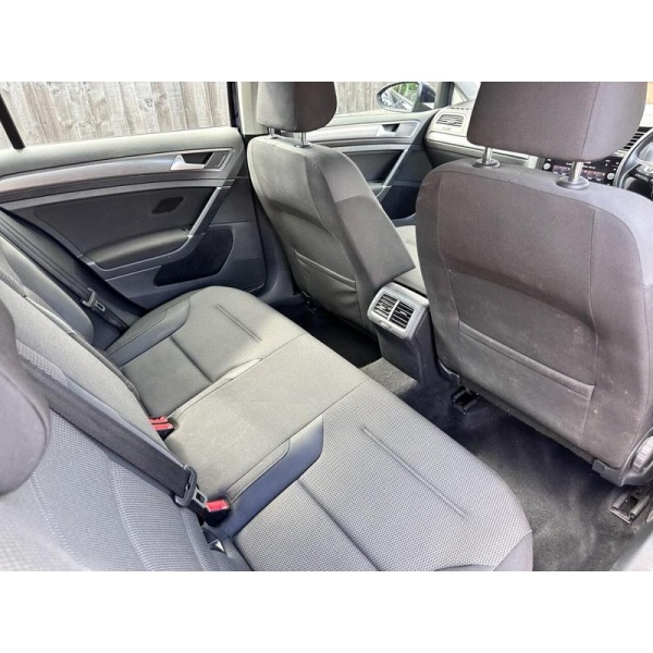 Volkswagen Golf - 1.4 SE NAVIGATION TSI BLUEMOTION TECHNOLOGY DSG 5d 124 BHP Nationwide Home Delivery Available