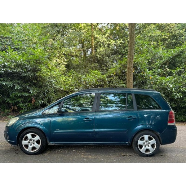 Vauxhall Zafira - 1.6 16V Club Euro 4 5dr