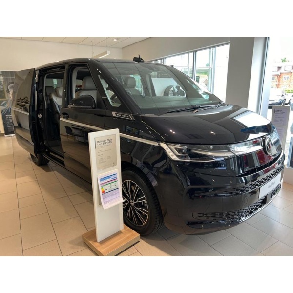 Volkswagen Multivan - 1.4 TSI 13kWh Style DSG L1 Euro 6 (s/s) 5dr