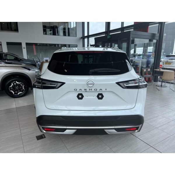 Nissan Qashqai - 1.3 DIG-T MHEV N-Connecta Euro 6 (s/s) 5dr