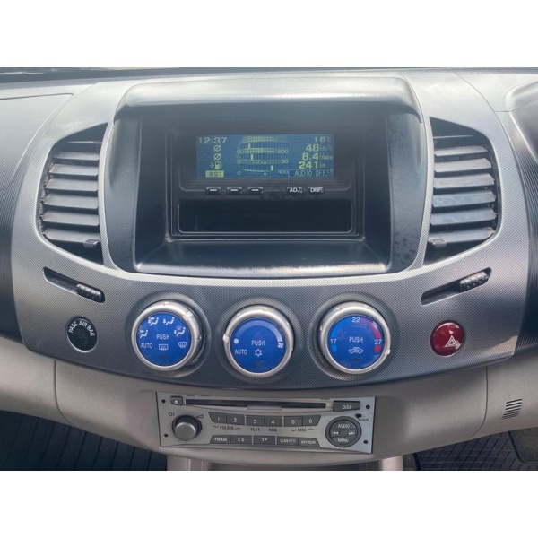 Mitsubishi L200 - 2.5 DI-D Warrior 4WD 4dr
