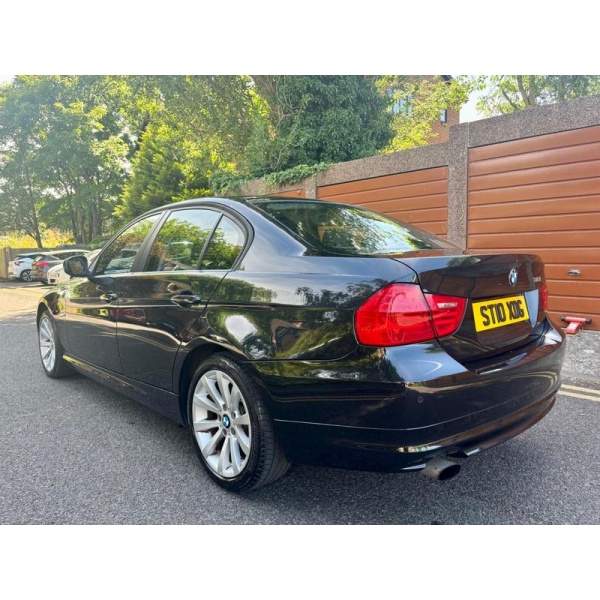 BMW 3 Series - 2.0 318i SE Steptronic Euro 5 4dr