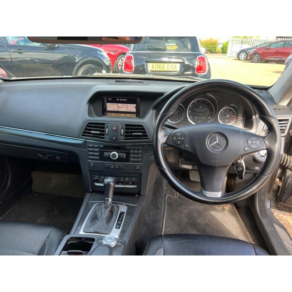 Mercedes-Benz E Class - 3.0 E350 CDI V6 BlueEfficiency SE G-Tronic Euro 5 2dr