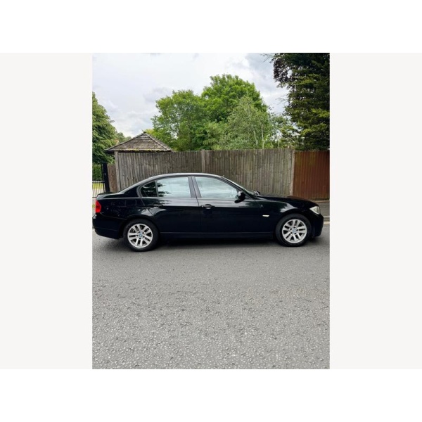 BMW 3 Series - 2.0 318i SE Saloon 4dr Petrol Manual Euro 4 (129 ps)
