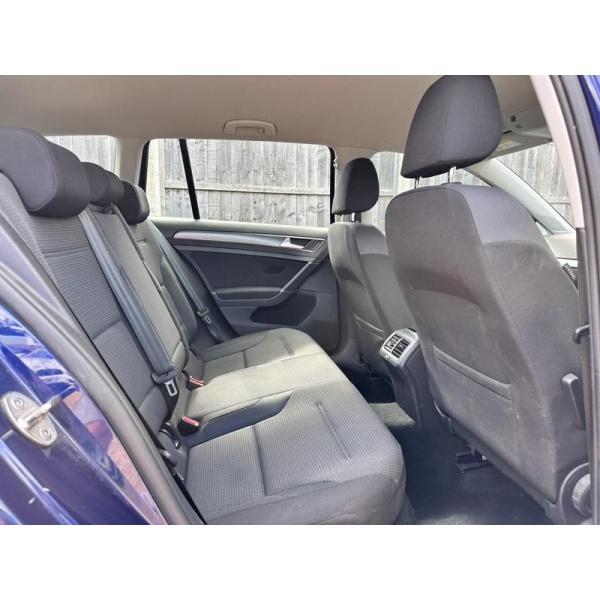 Volkswagen Golf - 1.4 SE NAVIGATION TSI BLUEMOTION TECHNOLOGY DSG 5d 124 BHP Nationwide Home Delivery Available