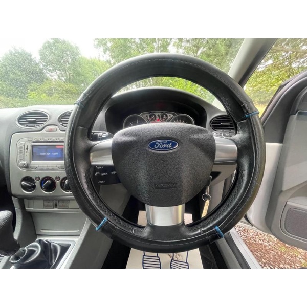 Ford Focus - 1.6 TDCi DPF Sport 5dr