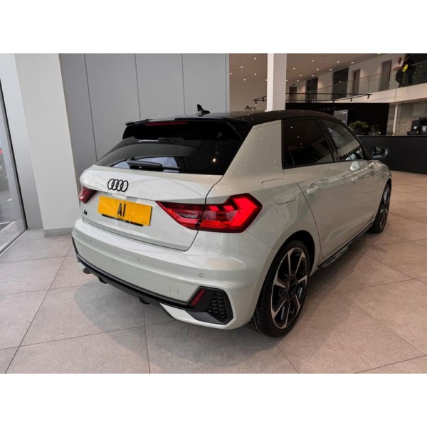 Audi A1 - 1.0 TFSI 25 Black Edition Sportback Euro 6 (s/s) 5dr