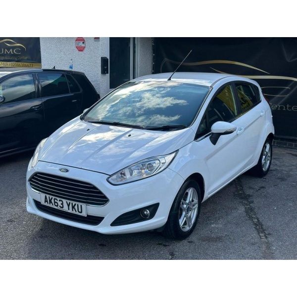 Ford Fiesta - 1.5 TDCi Zetec Euro 5 5dr