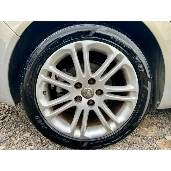 Vauxhall Insignia - 1.8i 16v Exclusiv Euro 5 4dr