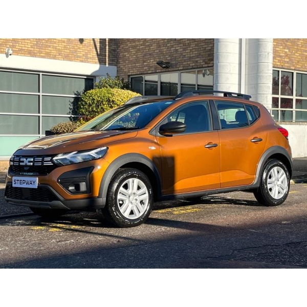 Dacia Sandero - Stepway Essential TCe 90 MY23 1.0 5dr