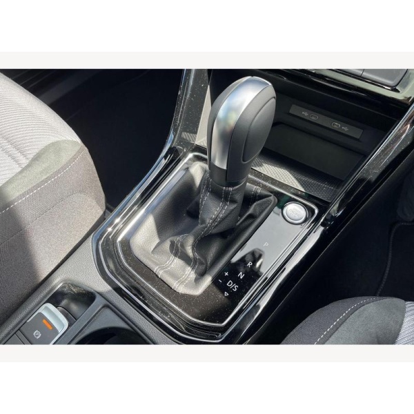 Volkswagen Touran - 1.5 TSI EVO R-Line DSG Euro 6 (s/s) 5dr
