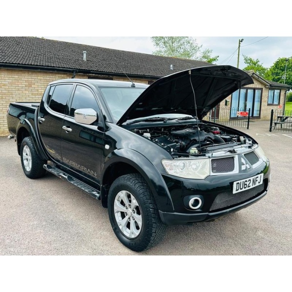 Mitsubishi L200 - 2.5 DI-D Barbarian 4WD Euro 5 4dr (LB)