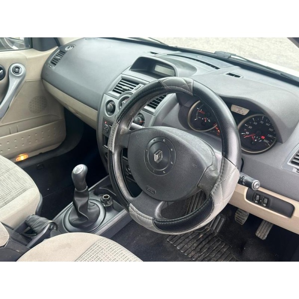 Renault Megane - 1.5 dCi Expression 5dr