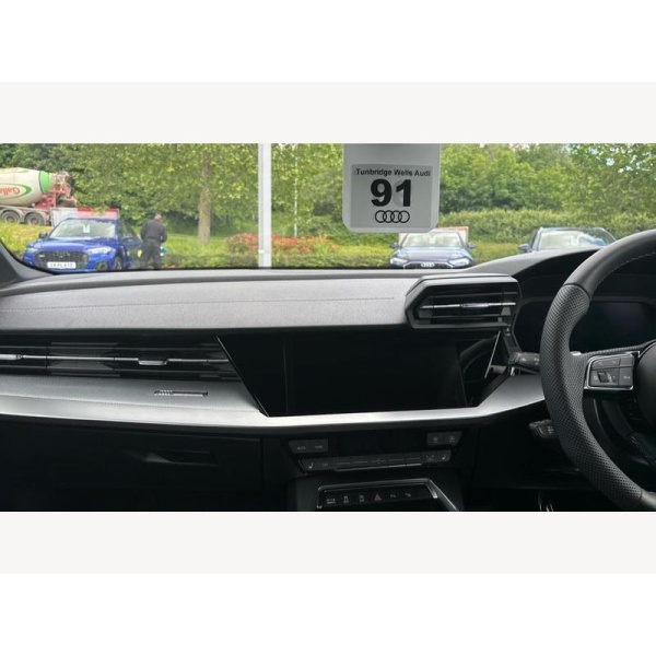 Audi A3 - Audi Saloon Black Edition 35 TFSI 150 PS S tronic 1.5 4dr
