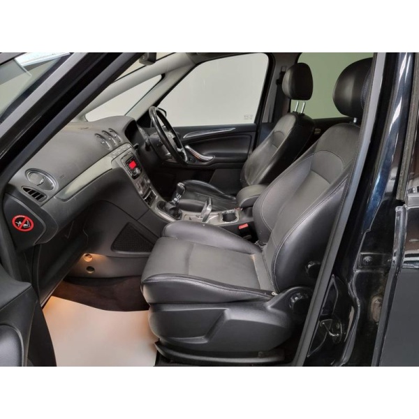 Ford S-max - 2.0 TDCi Titanium 5dr
