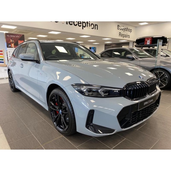 BMW 3 Series - 2.0 330e 12kWh M Sport Touring Auto xDrive Euro 6 (s/s) 5dr