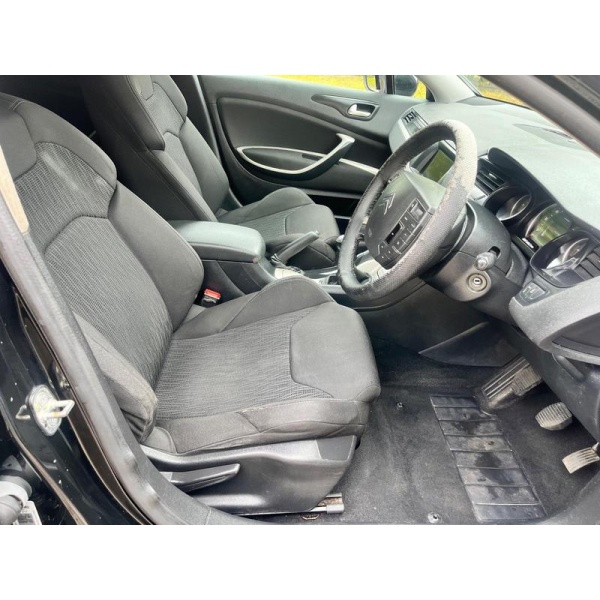 Citroen C5 - 1.6 HDi VTR+ Tourer Euro 5 5dr (SNav)