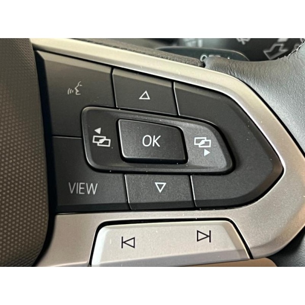 Volkswagen Multivan - 1.4 TSI 13kWh Style DSG L1 Euro 6 (s/s) 5dr