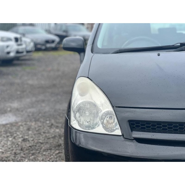 Toyota Corolla Verso - 2.0 D-4D T Spirit 5dr
