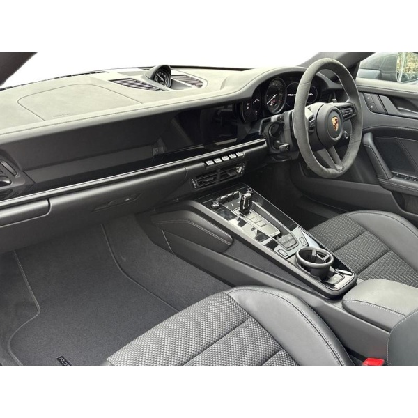 Porsche 911 - 3.0T 992 Carrera T PDK Euro 6 (s/s) 2dr