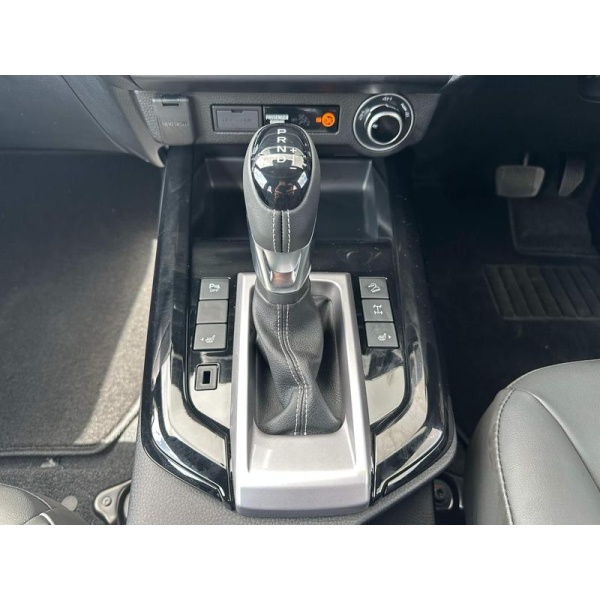 Isuzu D-max - 1.9 TD V-Cross Auto 4WD Euro 6 (s/s) 4dr