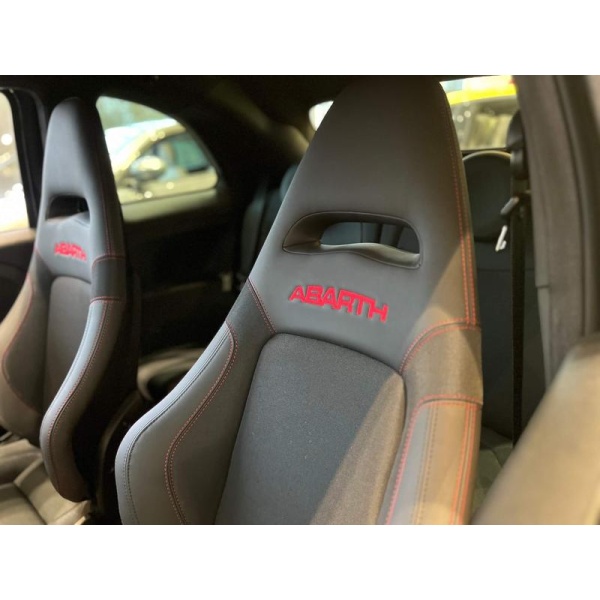Abarth 695C - 1.4 T-Jet Competizione Cabrio Auto Euro 6 2dr