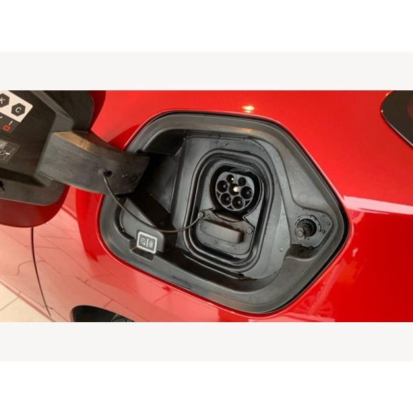 Vauxhall Corsa-e - 50kWh Design Hatchback 5dr Electric Auto (136 ps)