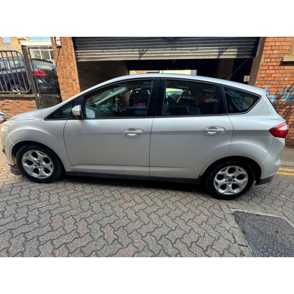 Ford C-max - 1.6 Zetec MPV 5dr Petrol Manual Euro 5 (105 ps)