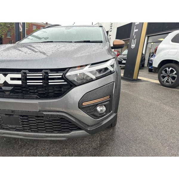 Dacia Jogger - 1.6 TCe-h EXTREME Auto Euro 6 (s/s) 5dr