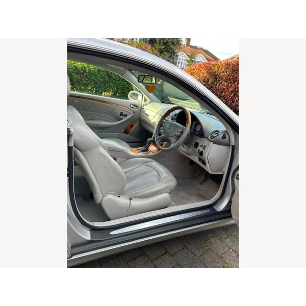 Mercedes-Benz CLK - 3.2 CLK320 Elegance 2dr