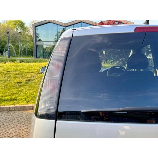 Vauxhall Meriva - 1.8i 16v Design 5dr (a/c)