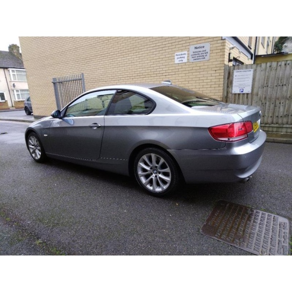 BMW 3 Series - 2.5 325i SE Coupe 2dr Petrol Steptronic Euro 4 (218 ps)