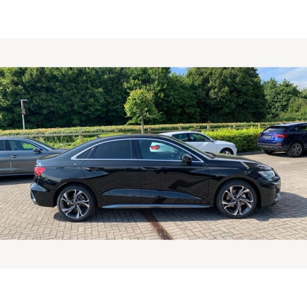 Audi A3 Saloon - AUDI A3 Saloon S line 30 TFSI 116 PS S tronic 1.5 4dr