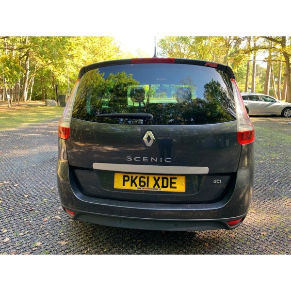 Renault Grand Scenic - 1.5 dCi Dynamique TomTom EDC Euro 5 5dr
