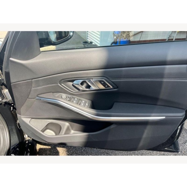 BMW 3 Series - 320i M Sport 4dr Step Auto [Pro Pack] 2.0