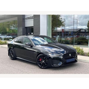 Jaguar XE - 2.0 D200 MHEV R-Dynamic SE Black Auto Euro 6 (s/s) 4dr