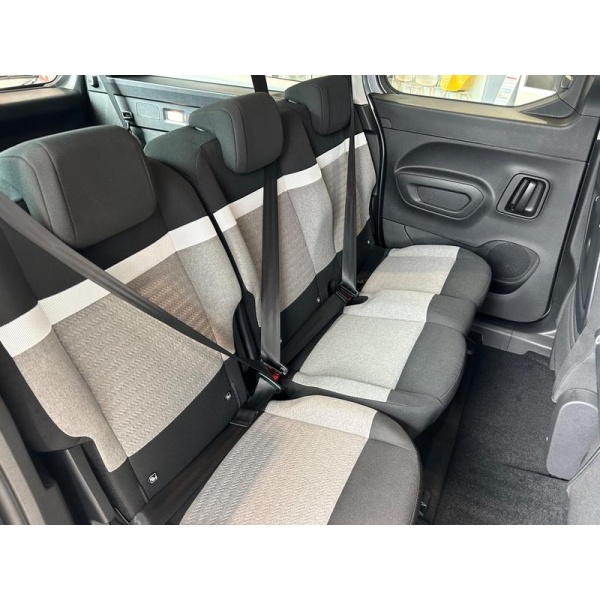 Citroen E-berlingo - 52kWh PLUS XL XL MPV Auto 5dr (7.4kW Charger)
