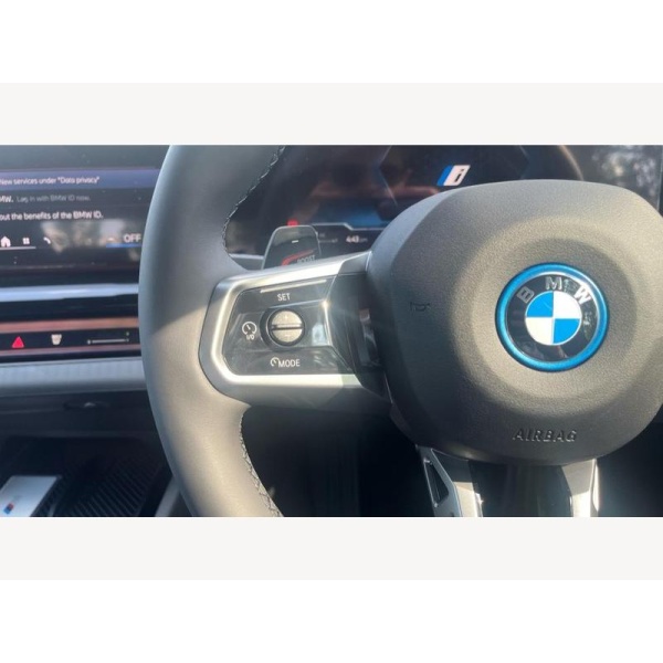 BMW 5 Series - 550e xDrive M Sport Pro Saloon 3.0 4dr