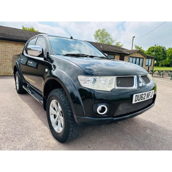 Mitsubishi L200 - 2.5 DI-D Barbarian 4WD Euro 5 4dr (LB)