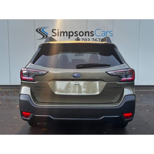 Subaru Outback - 2.5i Field Lineartronic 4WD Euro 6 (s/s) 5dr