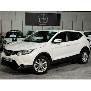 Nissan Qashqai - 1.2 DIG-T Acenta 2WD Euro 5 (s/s) 5dr