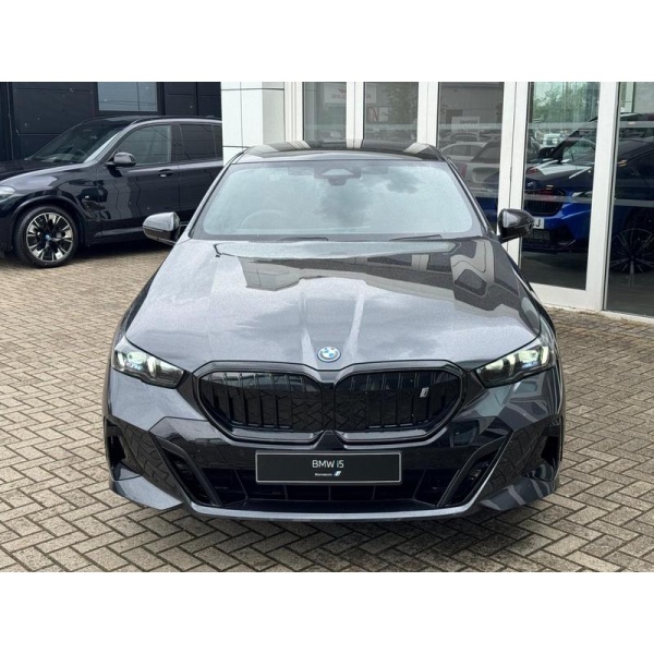 BMW i5 - 40 83.9kWh M Sport Pro Auto eDrive 4dr (11kW Charger)