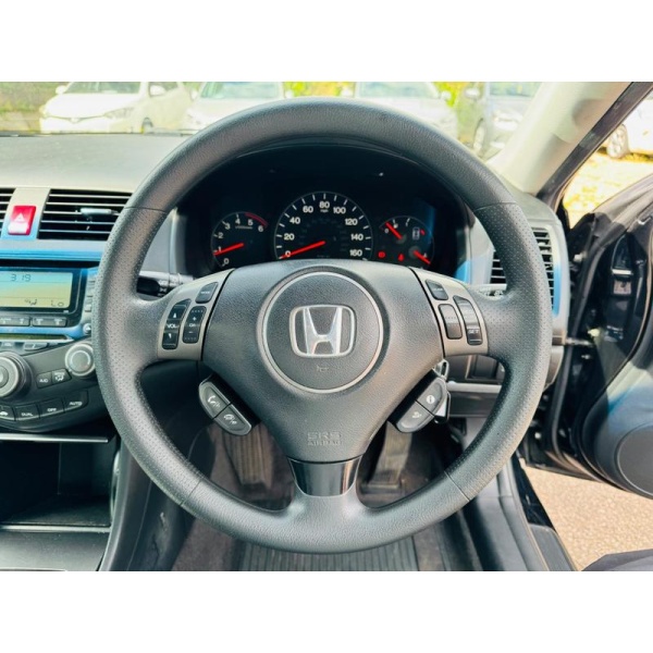Honda Accord - 2.2 i-CDTi SE 4dr (hands free)