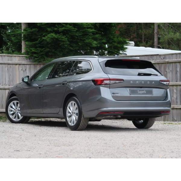 SKODA Superb - 1.5 TSI e-TEC MHEV SE Technology DSG Euro 6 (s/s) 5dr