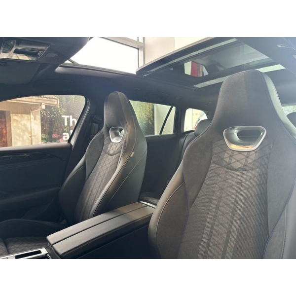 Volkswagen Passat - 1.5 eTSI MHEV R-Line DSG Euro 6 (s/s) 5dr