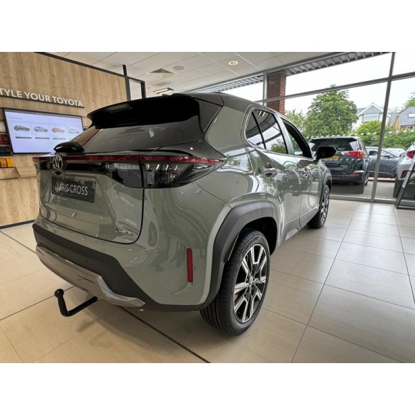 Toyota Yaris Cross - 1.5 VVT-h Design E-CVT Euro 6 (s/s) 5dr